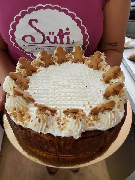 Mézeskalácsos sajttorta
